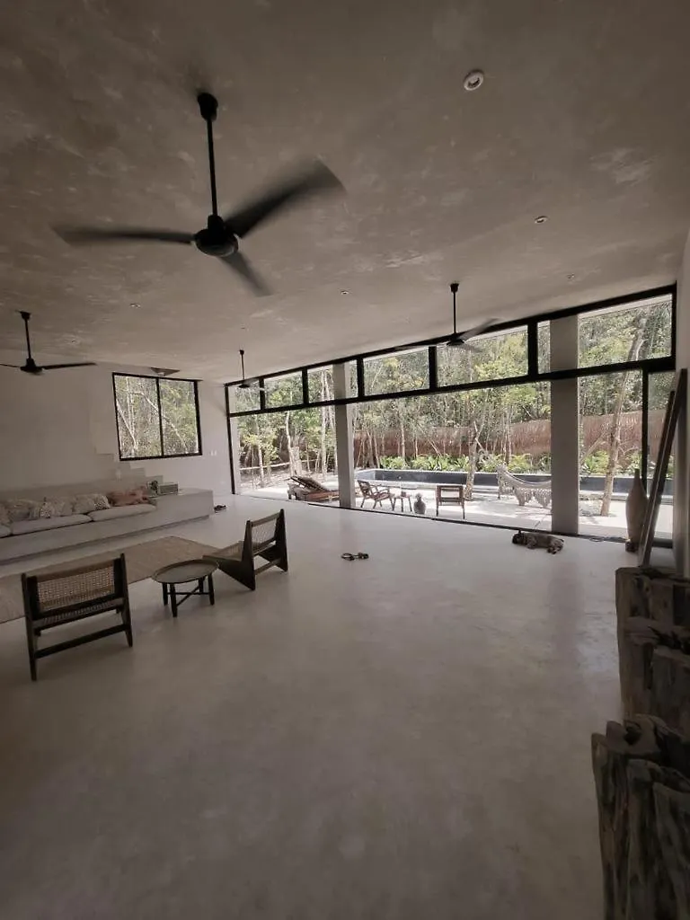Hermosa Casa Con Piscina Privada トゥルム ヴィラ