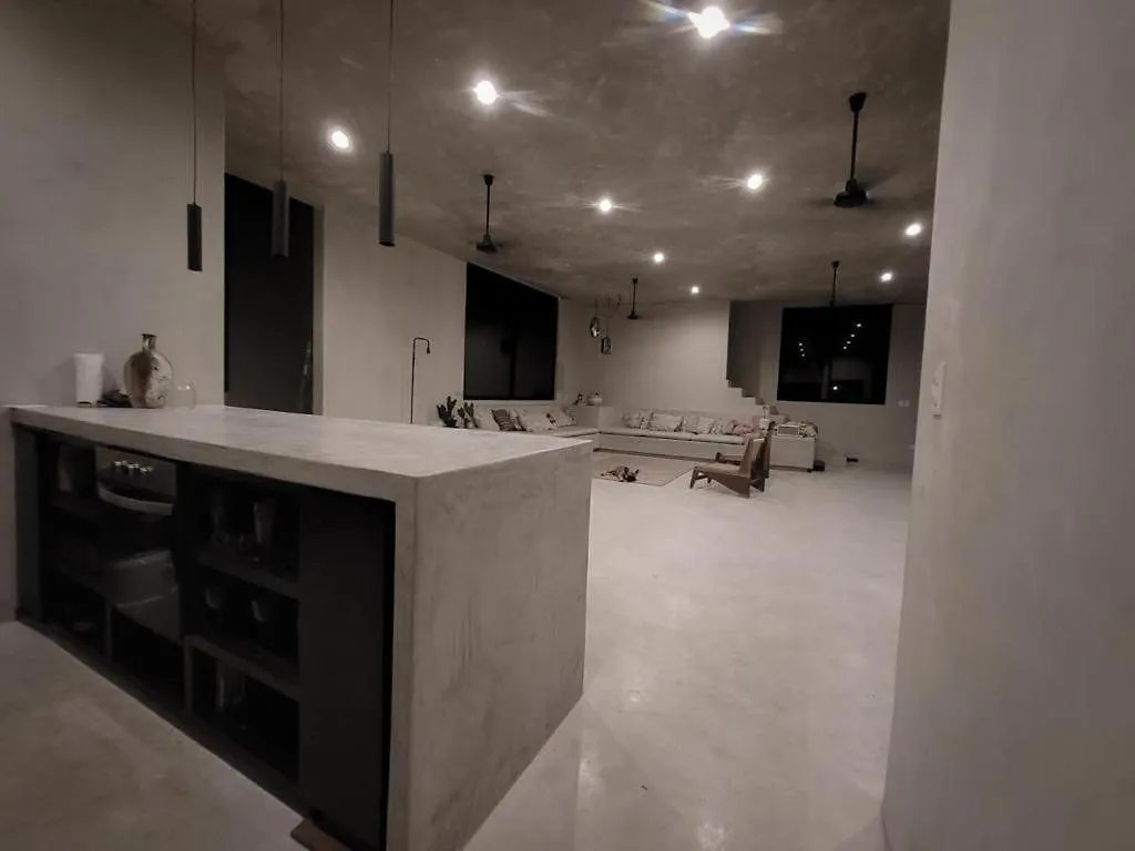 Hermosa Casa Con Piscina Privada トゥルム